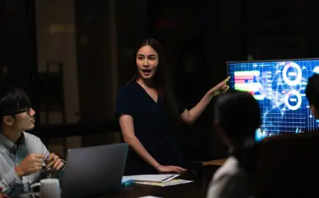 5 Ways in Which Full-Service Event Production Solutions Transform Your Event